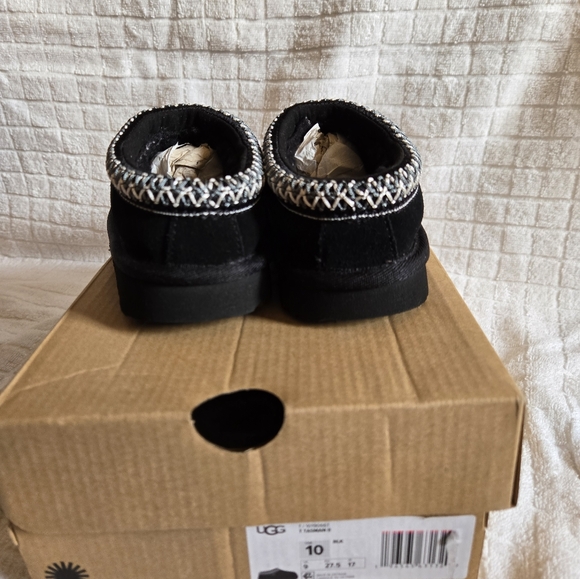 T Tasman II UGG toddler girl shoes. Size 10 toddler. - Picture 6 of 11